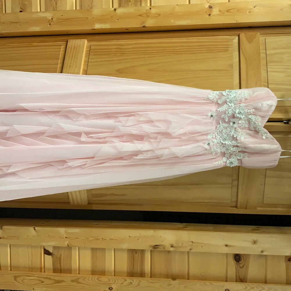 Prom dress. Light pink. Size 7